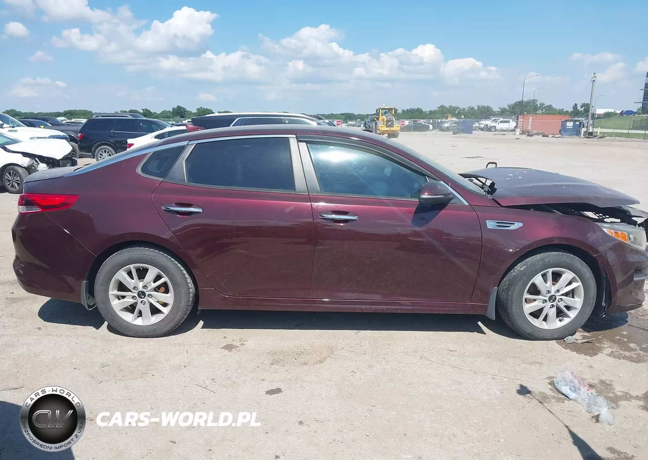 2016 Kia Optima Lx VIN:5XXGT4L39GG105342 - 13