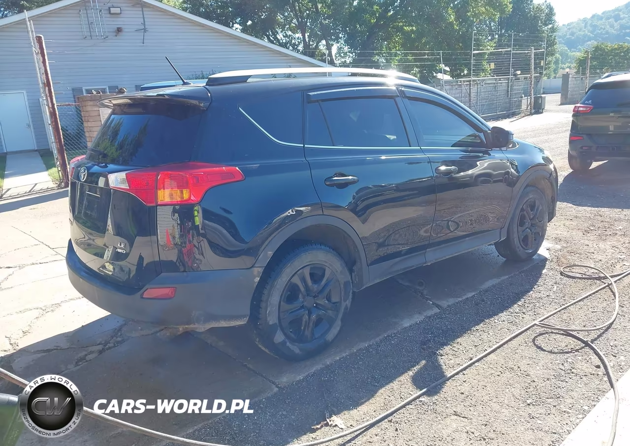 2015 Toyota Rav4 Le VIN:2T3BFREV0FW280930 - 4
