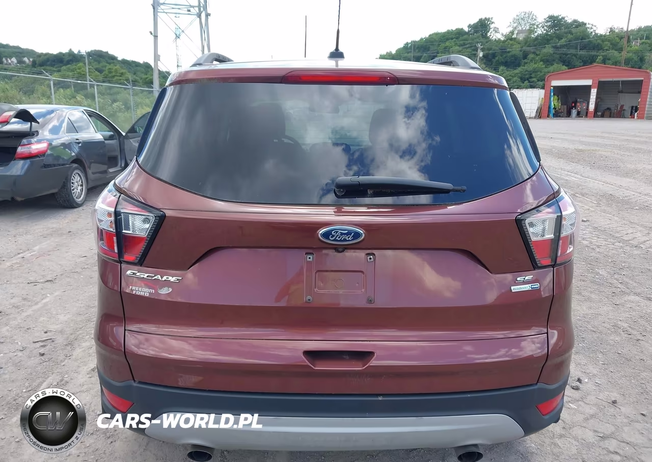 2018 Ford Escape Se VIN:1FMCU9GD1JUC30098 - 16