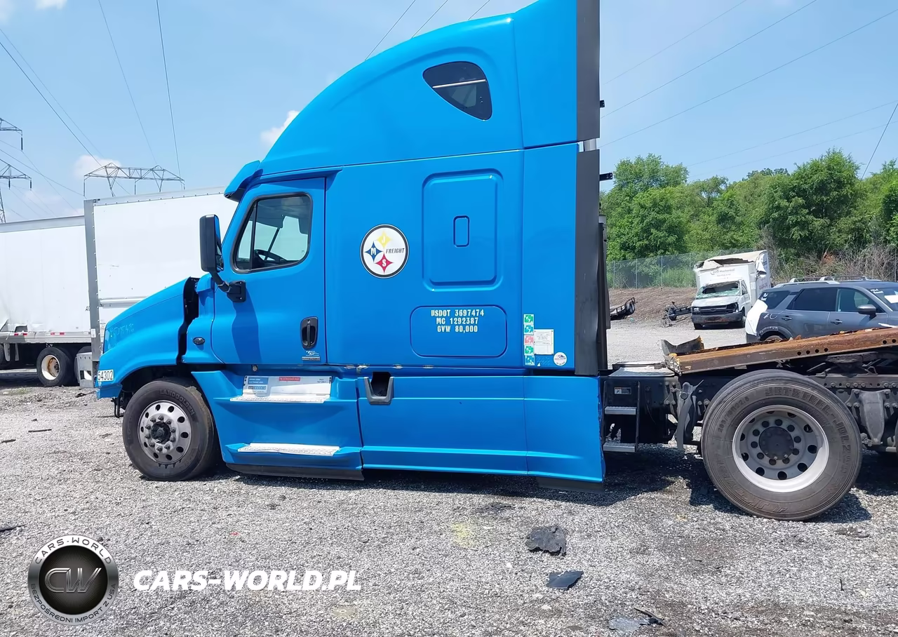 2014 Freightliner Cascadia 125 VIN:3AKJGLD50ESFS5928 - 16