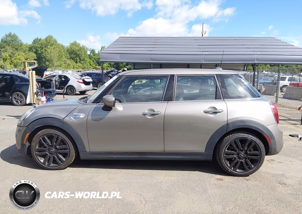 2020 Mini Hardtop Cooper S VIN:WMWXU9C06L2L39404 - 14