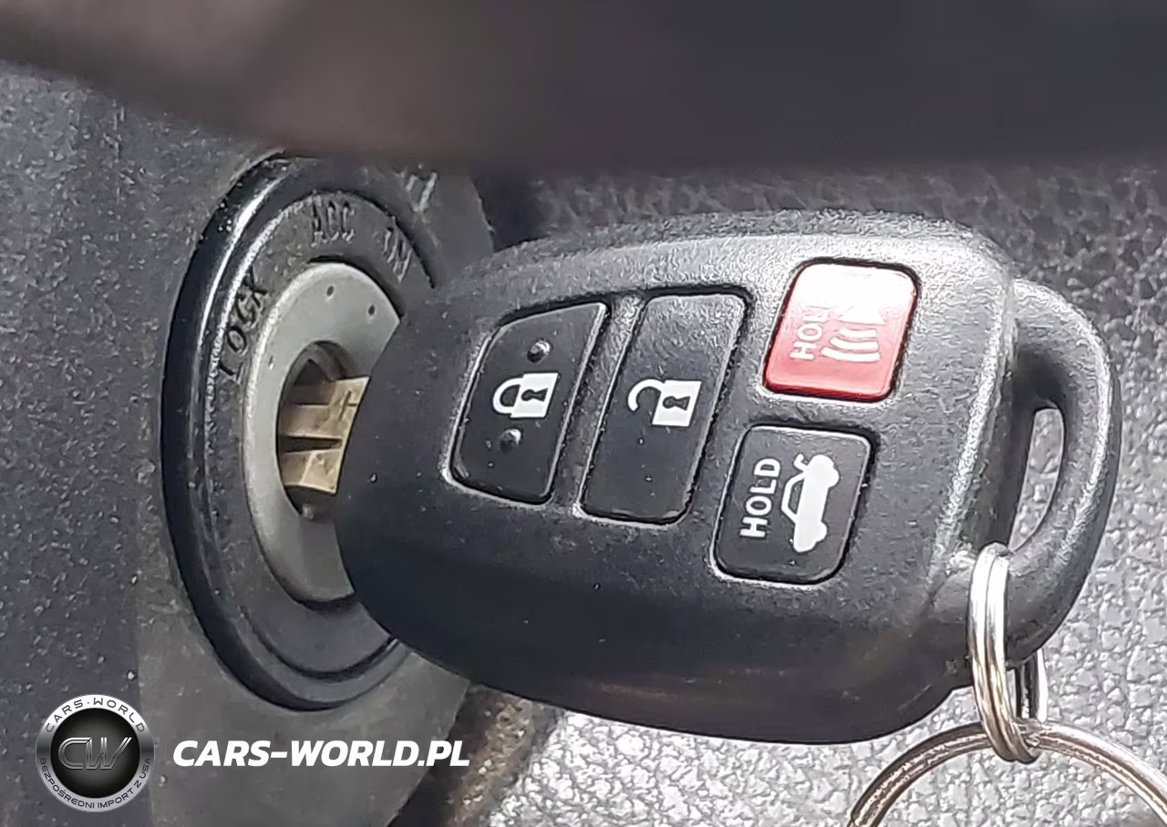 2015 Toyota Corolla Le VIN:2T1BURHE0FC321200 - 11