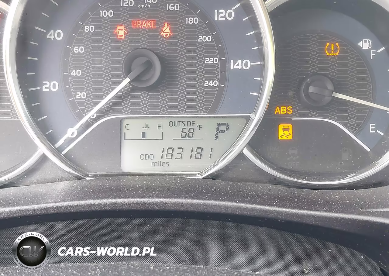 2015 Toyota Corolla Le VIN:2T1BURHE0FC321200 - 15
