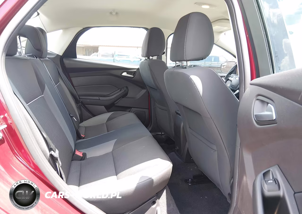 2014 Ford Focus Se VIN:1FADP3F29EL207280 - 8