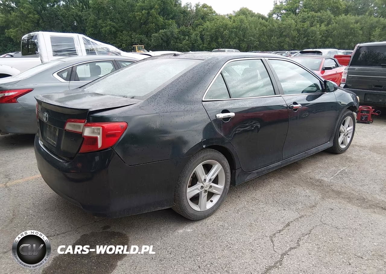 2012 Toyota Camry Se VIN:4T1BF1FK3CU081008 - 4