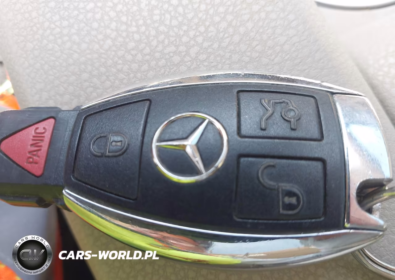 2014 Mercedes-Benz C 300 Sport 4Matic VIN:WDDGF8AB3ER321843 - 11