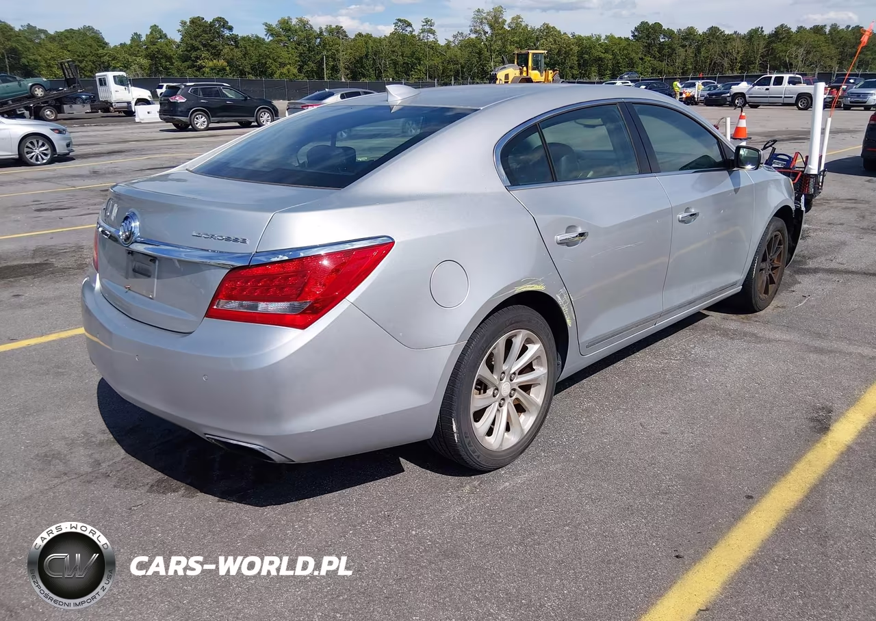 2016 Buick Lacrosse Leather VIN:1G4GB5G32GF138258 - 4