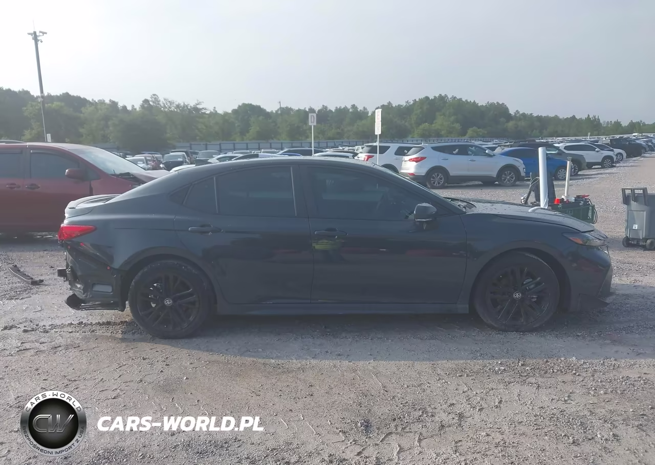 2026 Toyota Camry Se VIN:4T1DAACK6TU693294 - 13