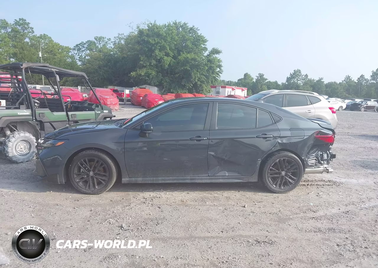 2026 Toyota Camry Se VIN:4T1DAACK6TU693294 - 14