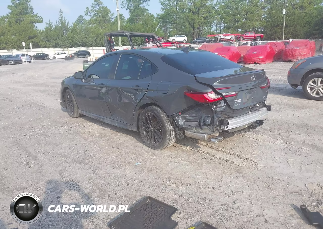 2026 Toyota Camry Se VIN:4T1DAACK6TU693294 - 3