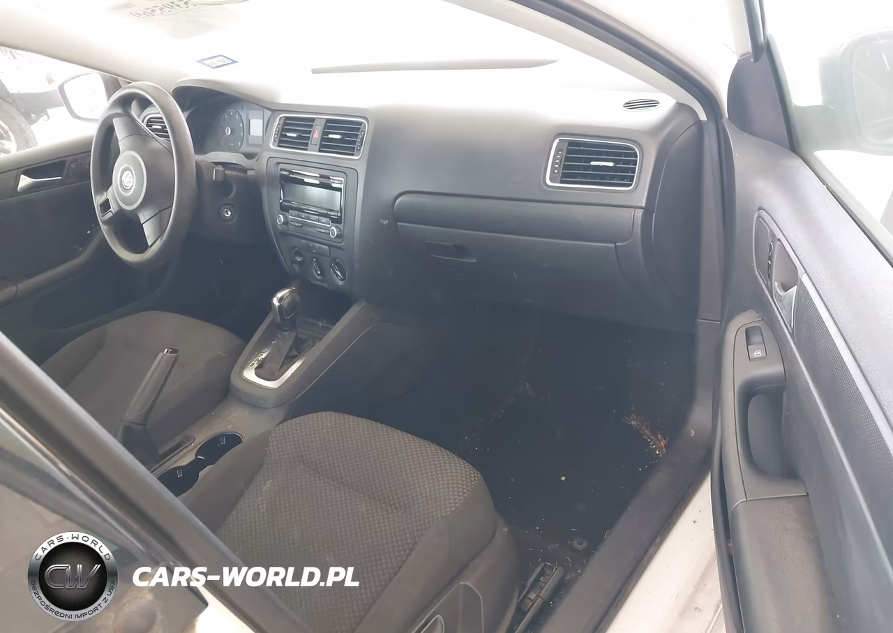 2013 Volkswagen Jetta 2.0L S VIN:3VW2K7AJ5DM351568 - 5