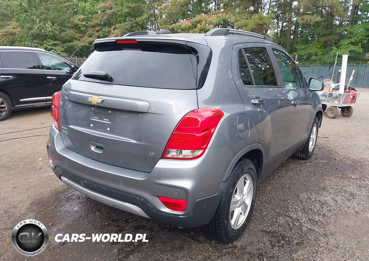 2020 Chevrolet Trax Fwd Lt VIN:3GNCJLSB7LL198326 - 4