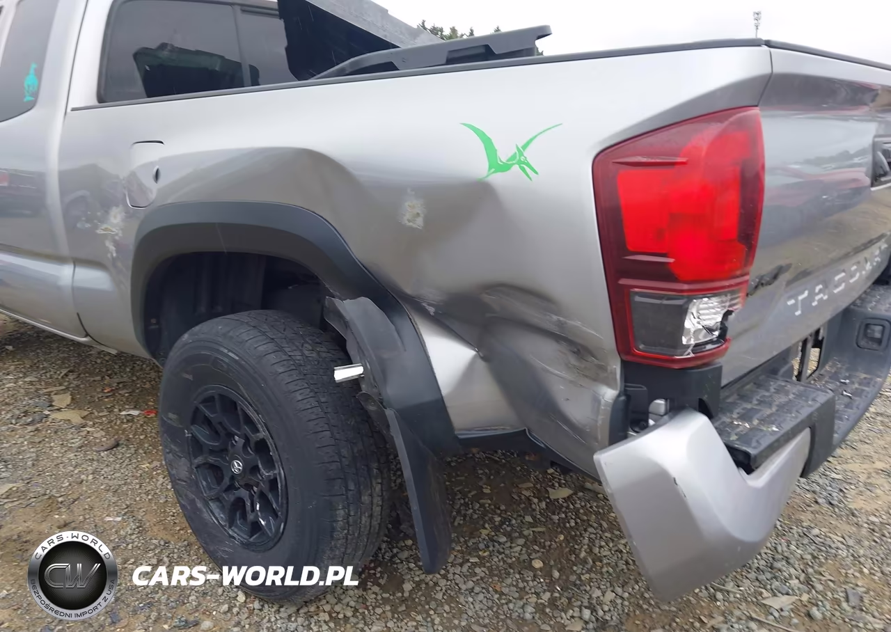 2019 Toyota Tacoma Sr VIN:5TFSX5EN6KX068173 - 18