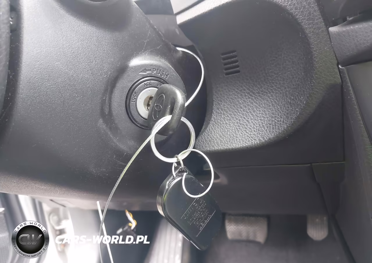 2015 Toyota Corolla L VIN:2T1BURHEXFC399323 - 11