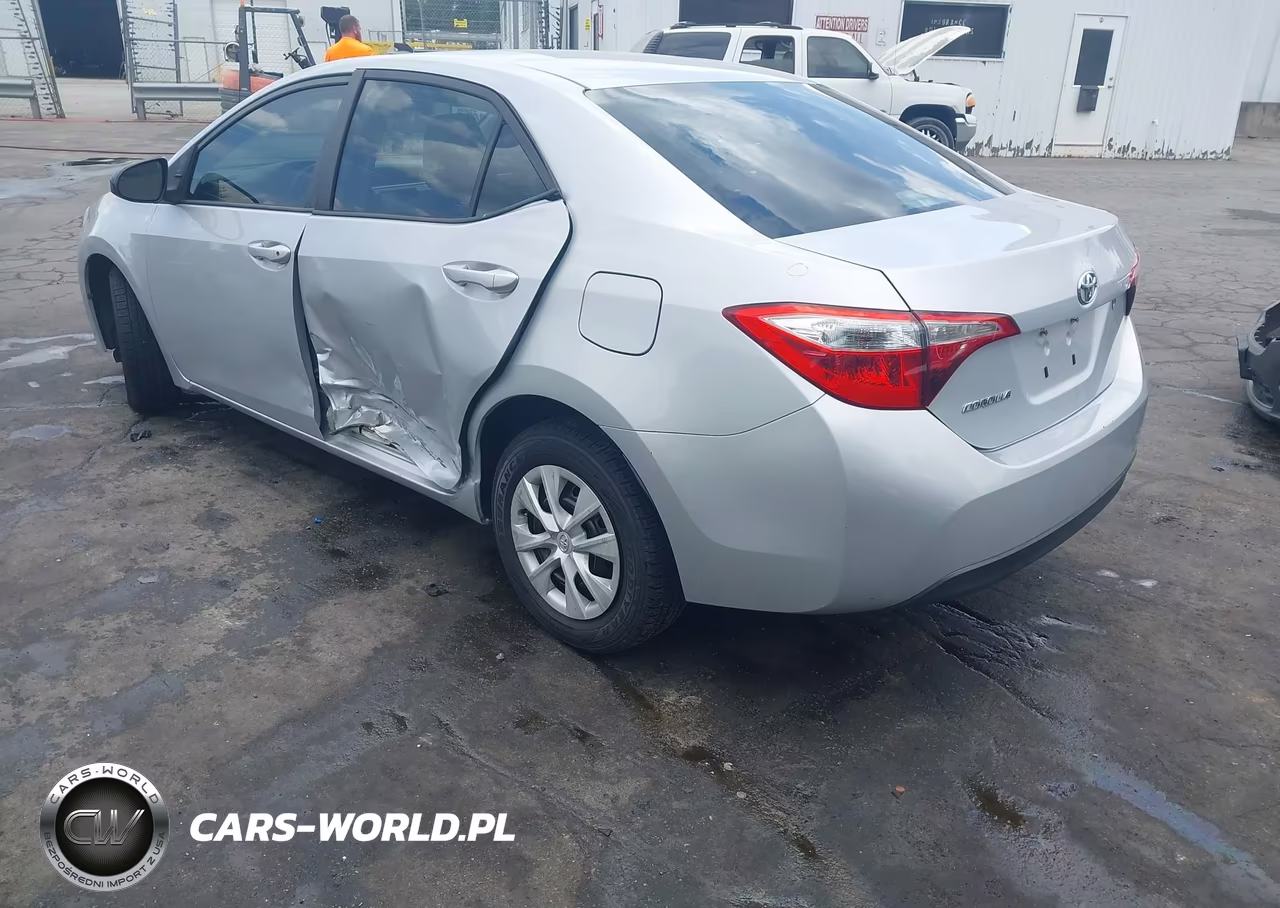 2015 Toyota Corolla L VIN:2T1BURHEXFC399323 - 3