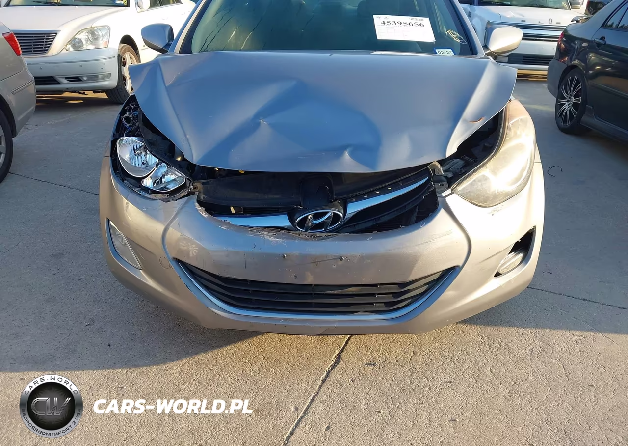 2013 Hyundai Elantra Gls VIN:KMHDH4AE8DU735637 - 6