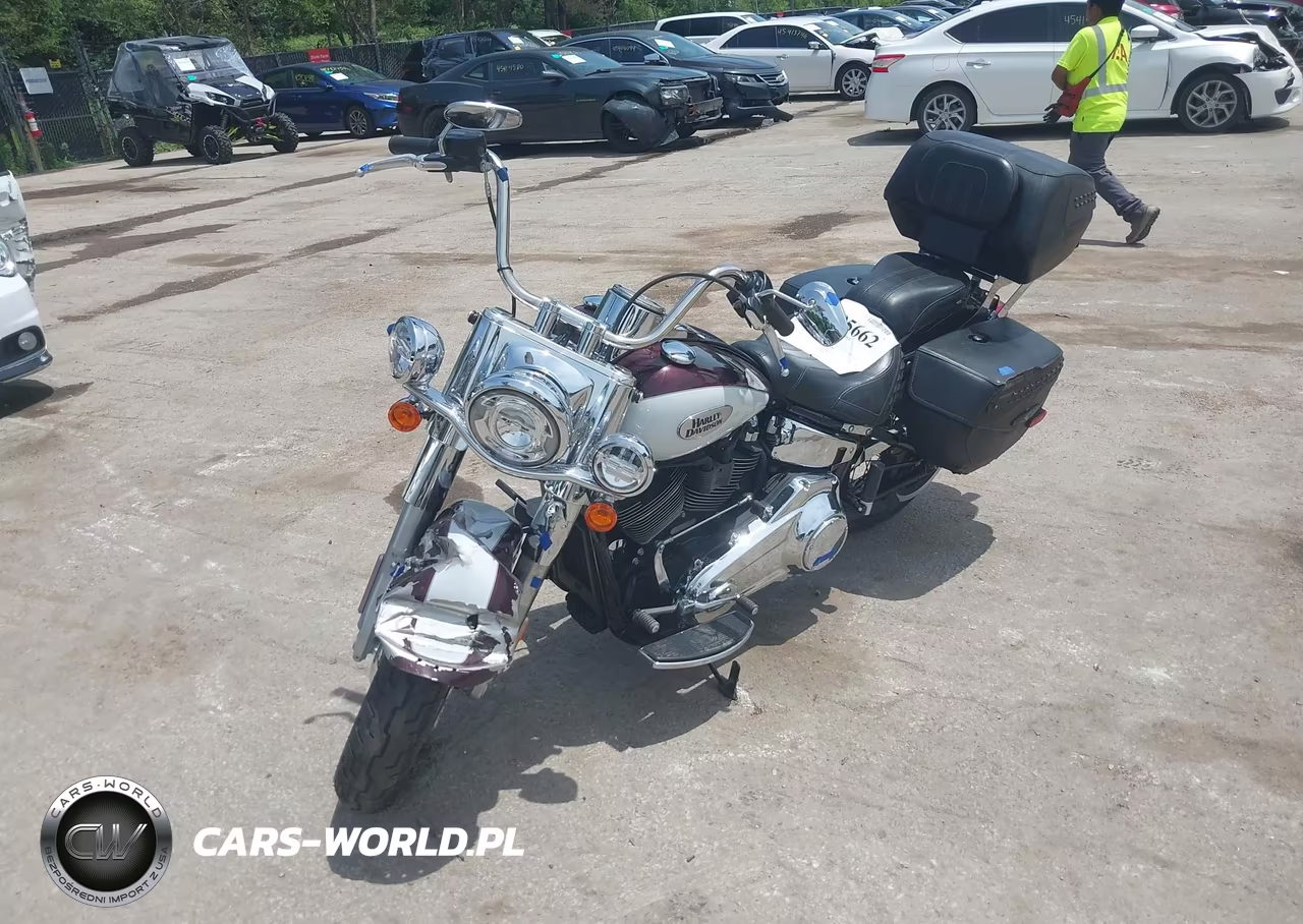 2021 Harley-Davidson Flhc