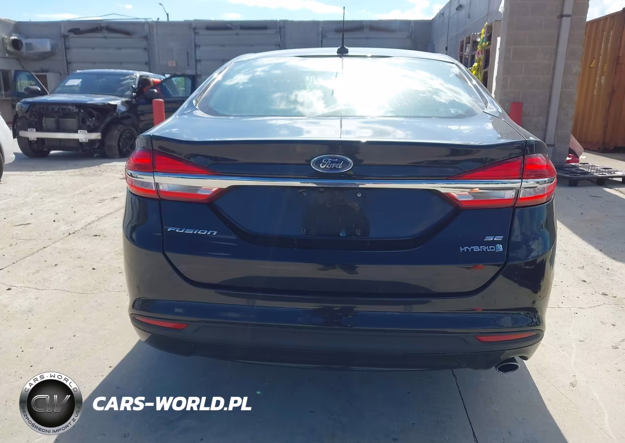 2018 Ford Fusion Hybrid Se VIN:3FA6P0LU2JR258077 - 16