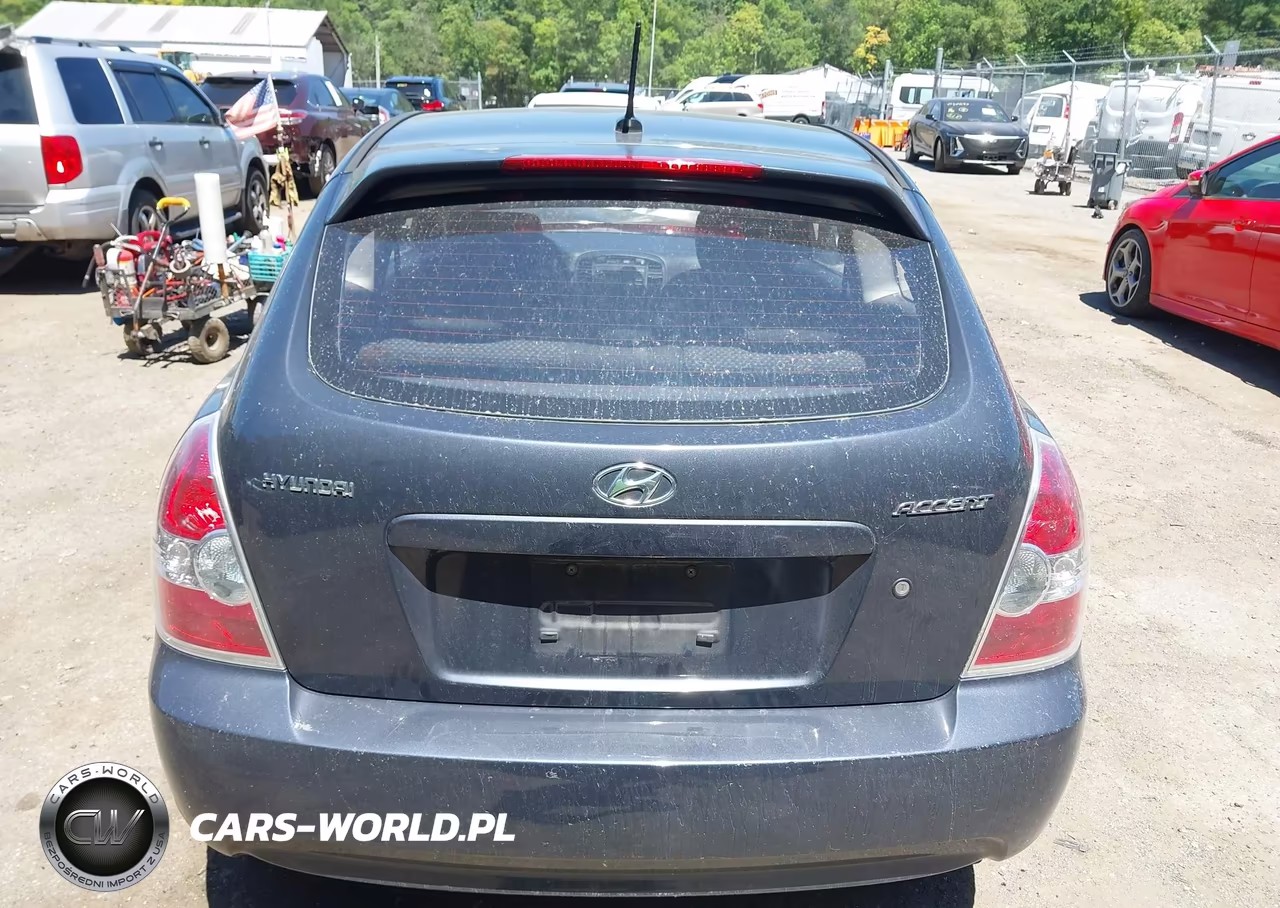 2008 Hyundai Accent Gs VIN:KMHCM36C68U084894 - 16