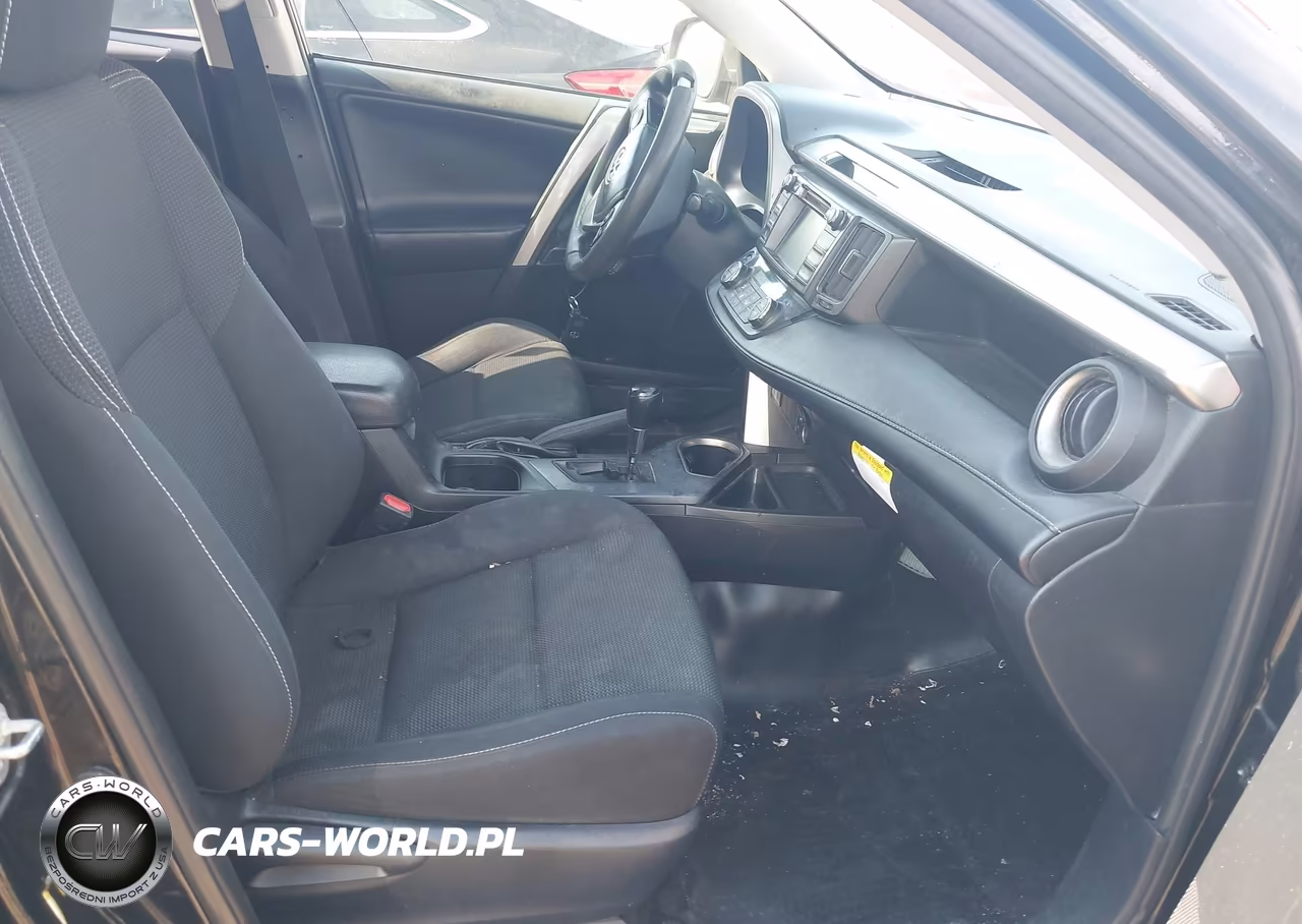 2018 Toyota Rav4 Hybrid Le VIN:JTMRJREV0JD217202 - 5