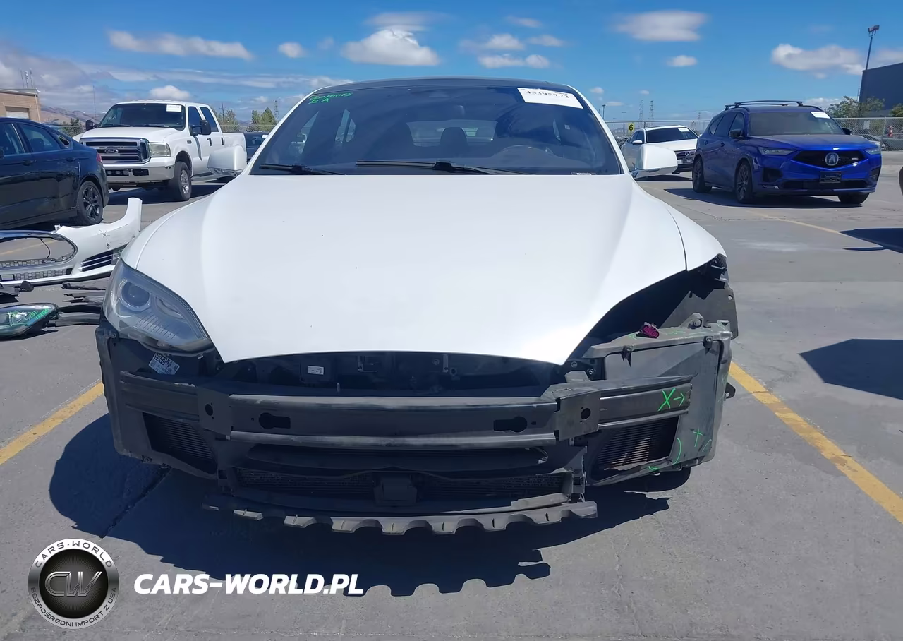 2016 Tesla Model S 60-70-75-85 VIN:5YJSA1E15GF131742 - 13