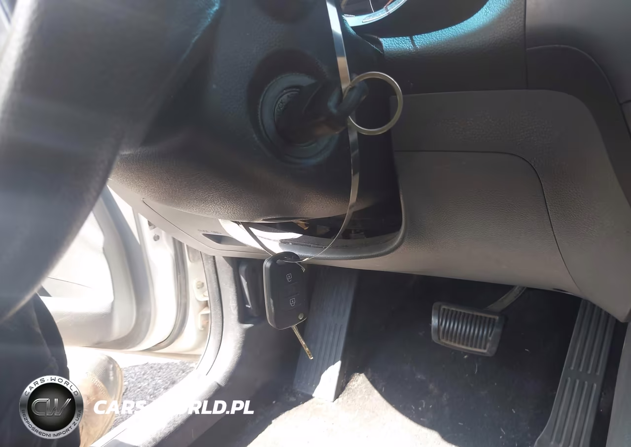 2017 Kia Forte Lx VIN:3KPFK4A74HE075939 - 11