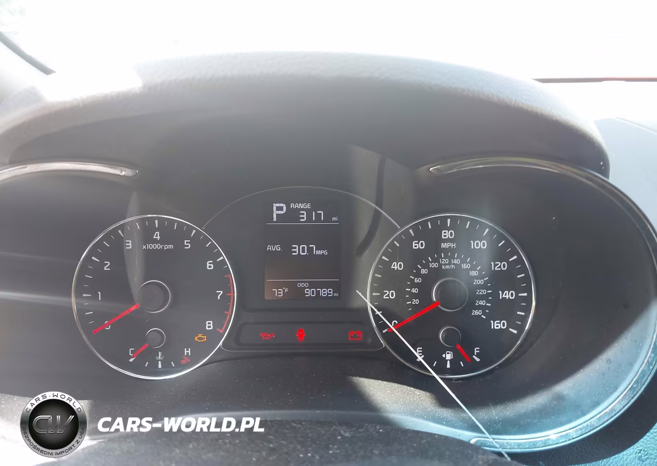 2017 Kia Forte Lx VIN:3KPFK4A74HE075939 - 7