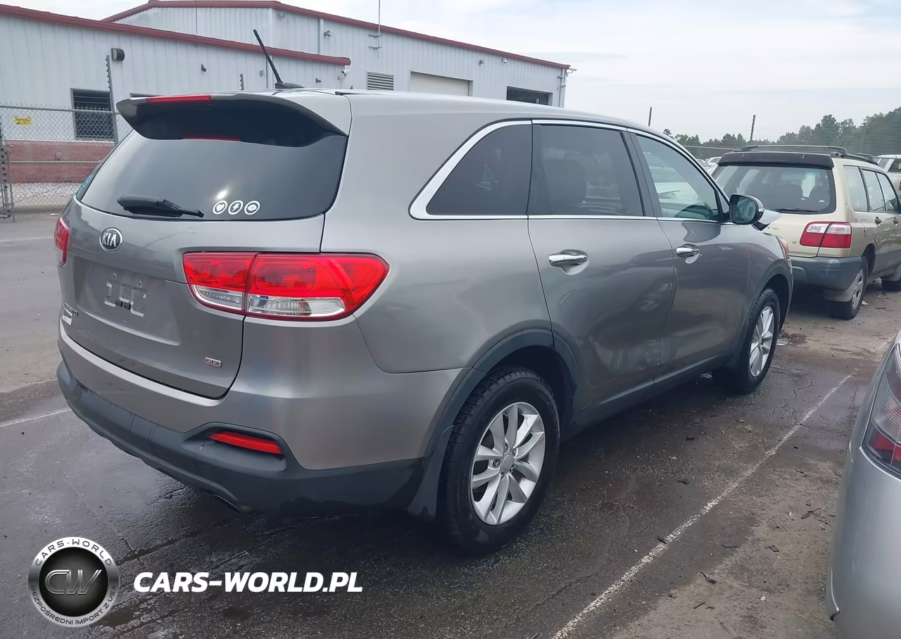 2016 Kia Sorento 2.4L L VIN:5XYPG4A32GG171010 - 4