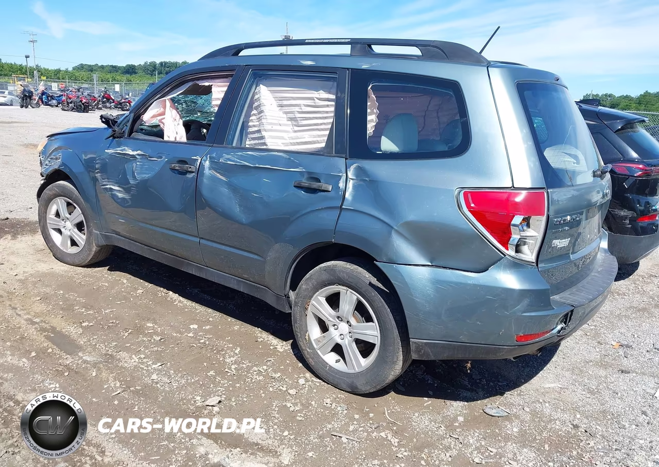 2011 Subaru Forester 2.5X VIN:JF2SHABC1BH742735 - 3