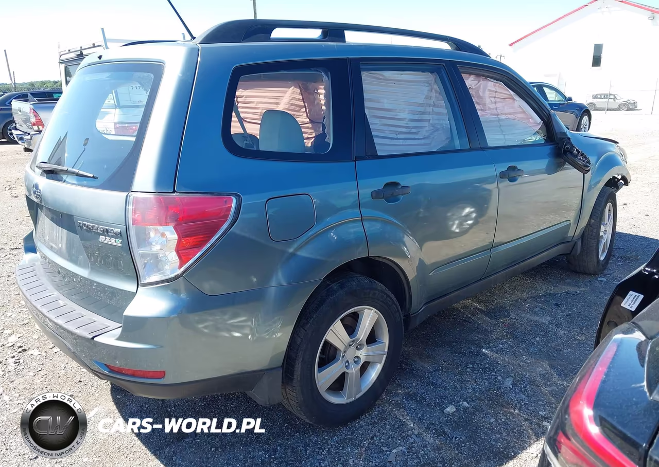 2011 Subaru Forester 2.5X VIN:JF2SHABC1BH742735 - 4