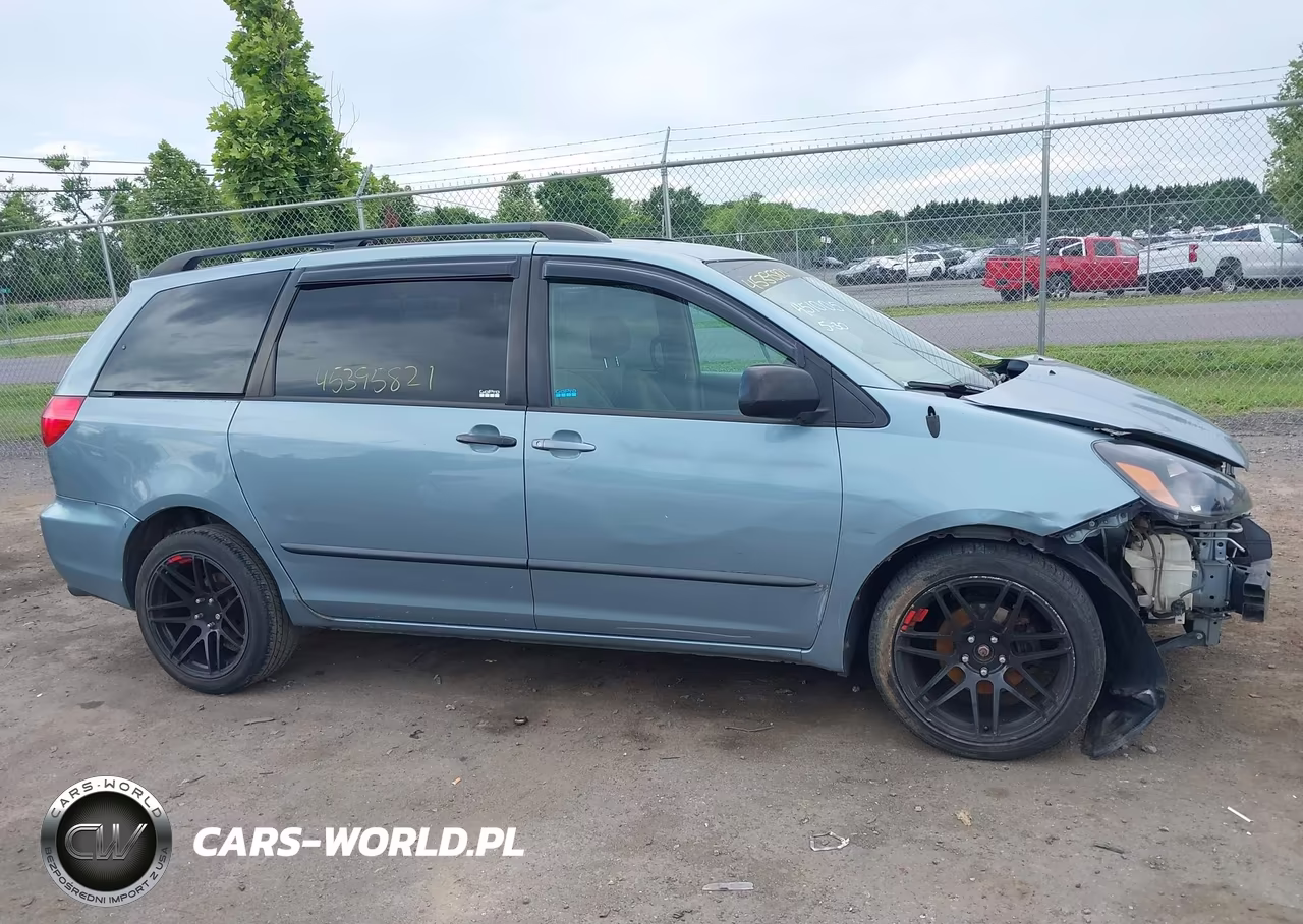 2005 Toyota Sienna Le VIN:5TDZA23C55S311322 - 13