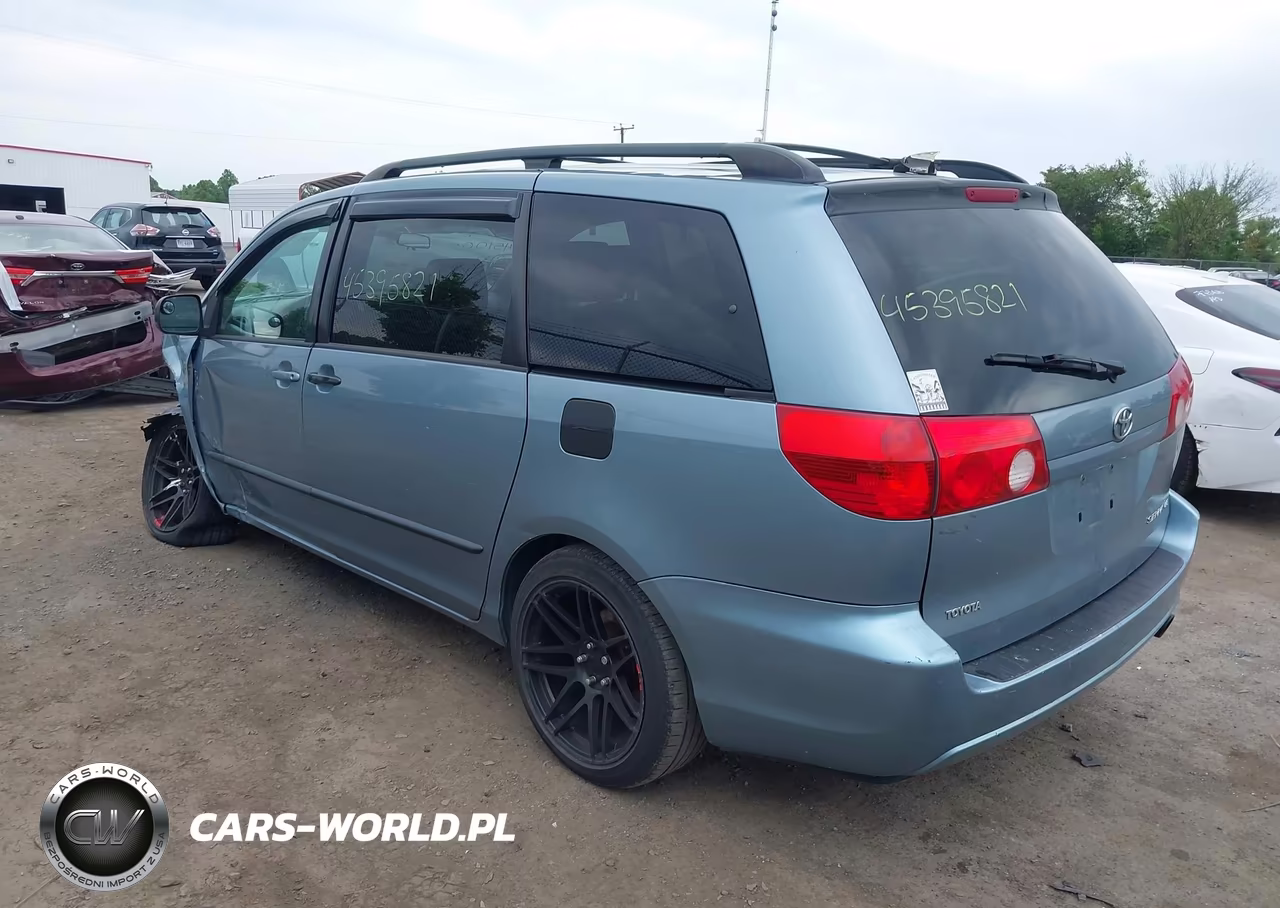 2005 Toyota Sienna Le VIN:5TDZA23C55S311322 - 3