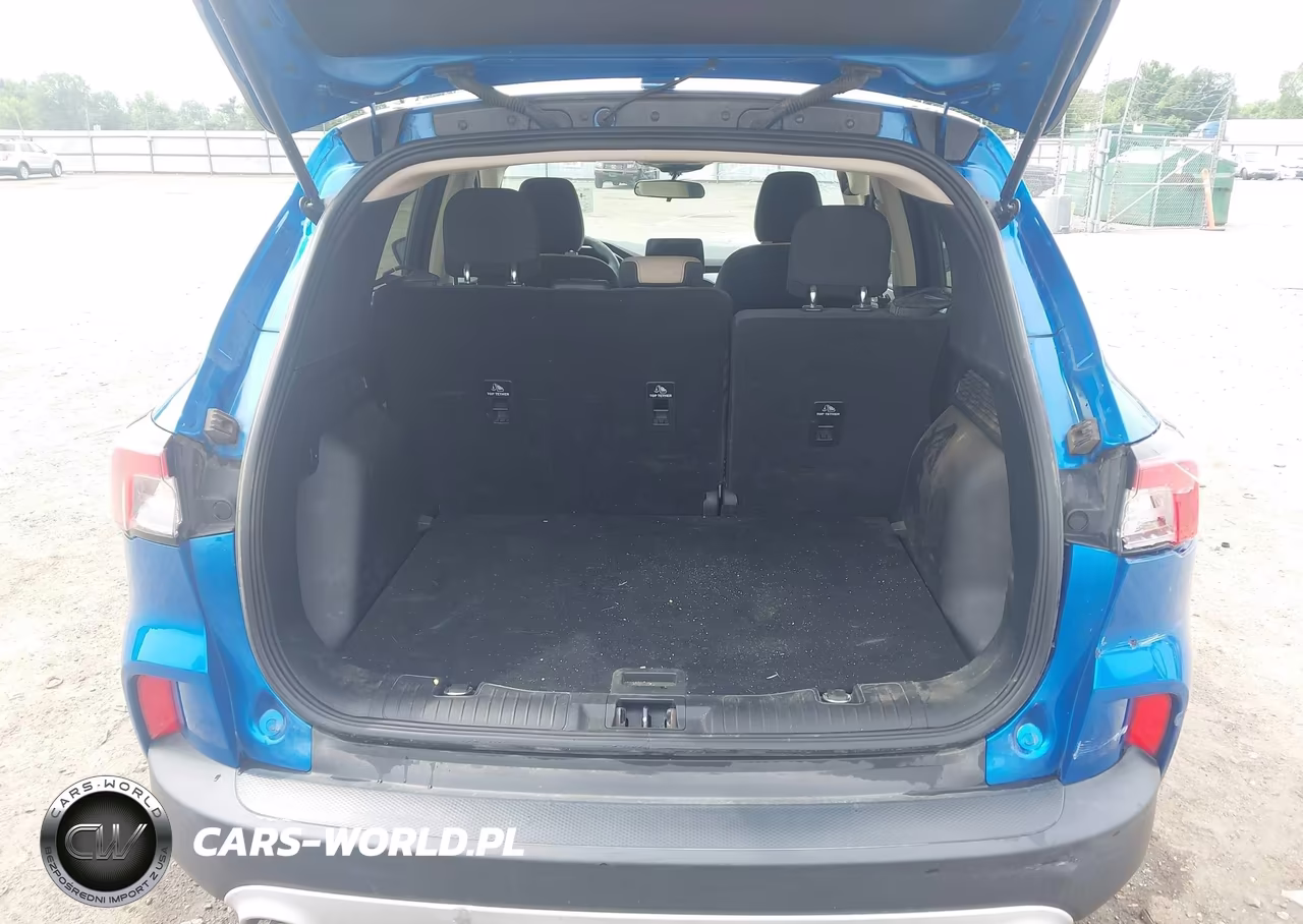 2020 Ford Escape Se VIN:1FMCU0G6XLUA92982 - 18