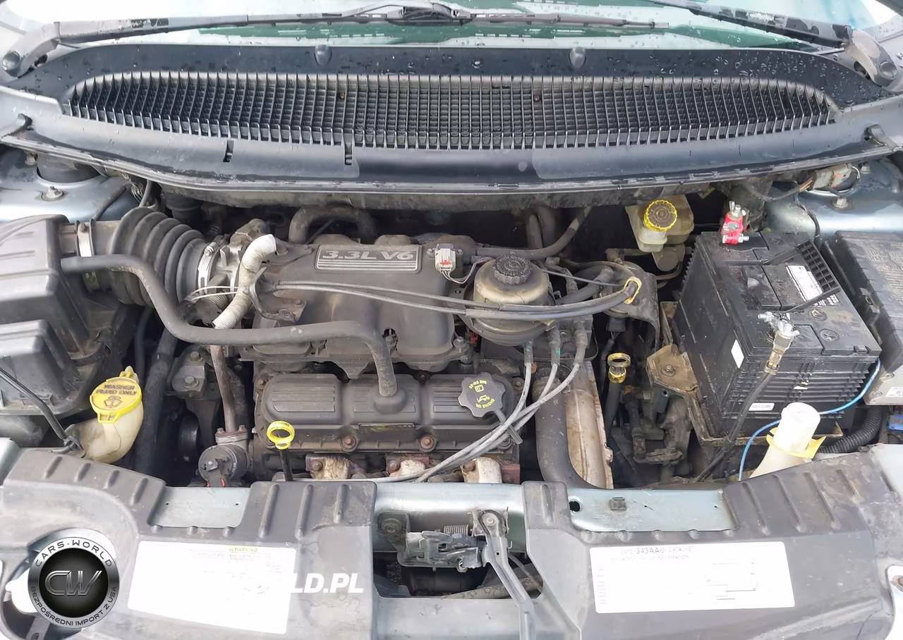 2005 Chrysler Town & Country VIN:1C4GP45R65B353508 - 10