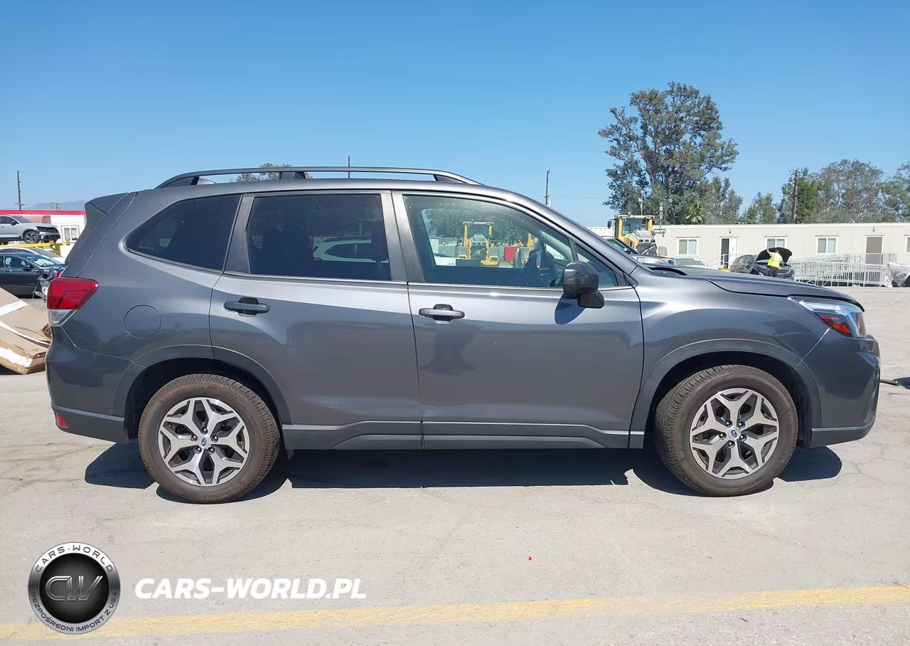 2020 Subaru Forester Premium VIN:JF2SKAJC1LH438454 - 13
