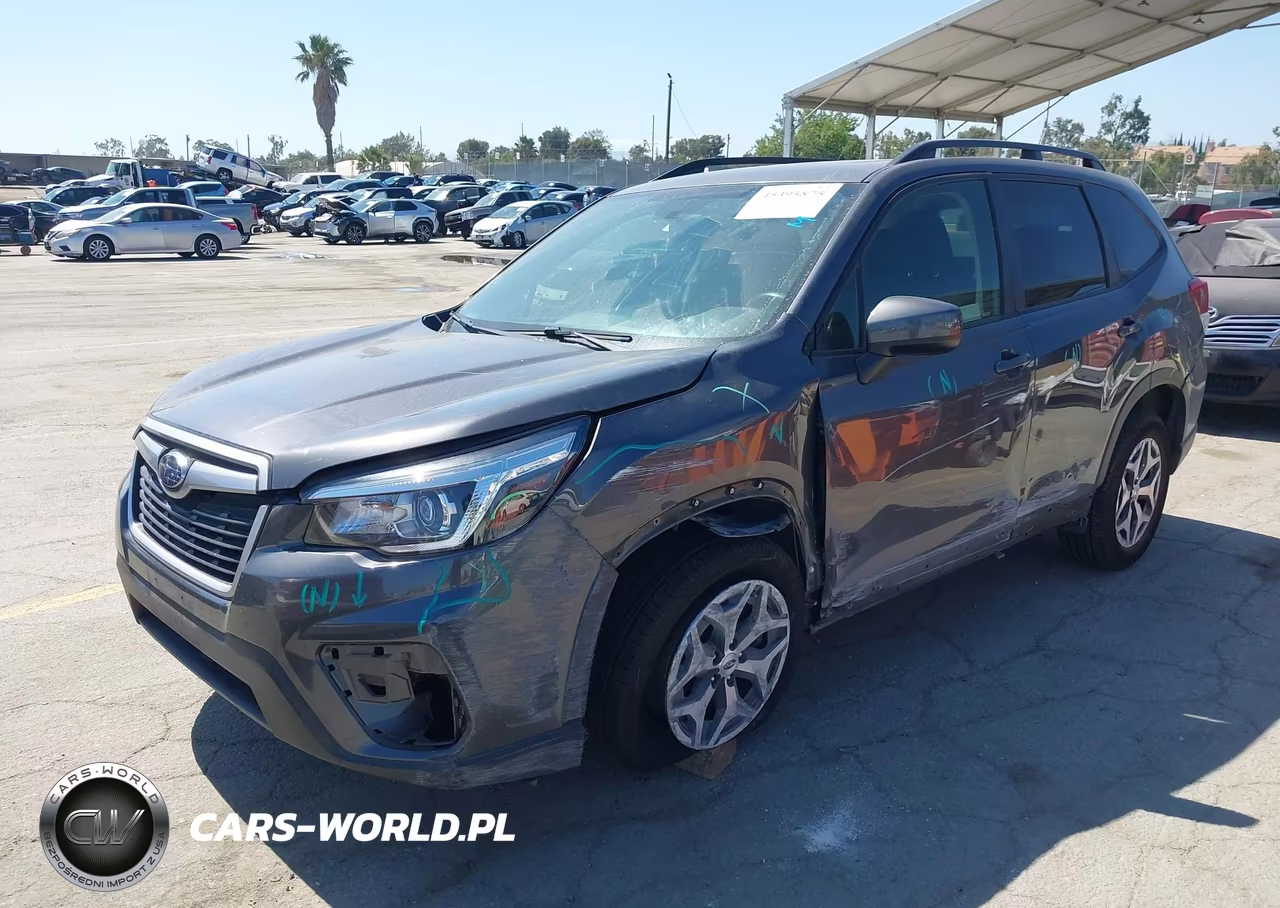 2020 Subaru Forester Premium VIN:JF2SKAJC1LH438454 - 2