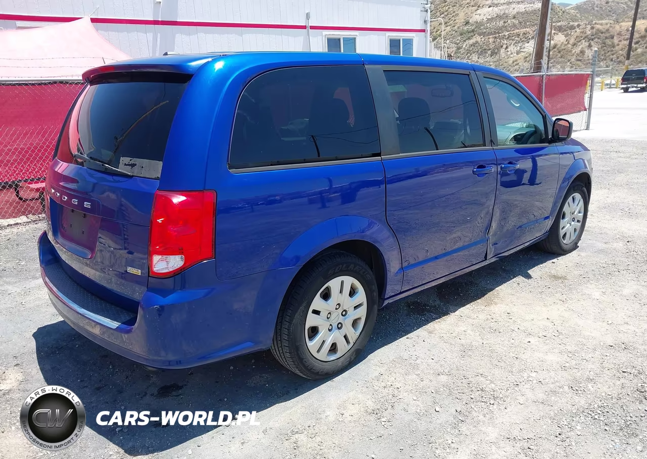 2018 Dodge Grand Caravan Se VIN:2C4RDGBG4JR254834 - 4