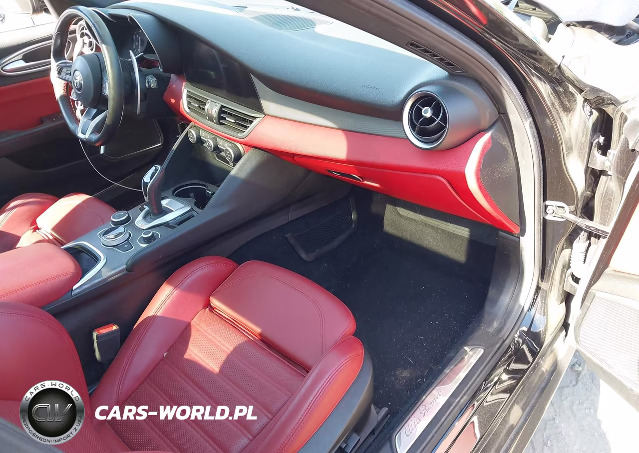 2020 Alfa Romeo Giulia Ti Sport Awd VIN:ZARFANBN3L7634577 - 5