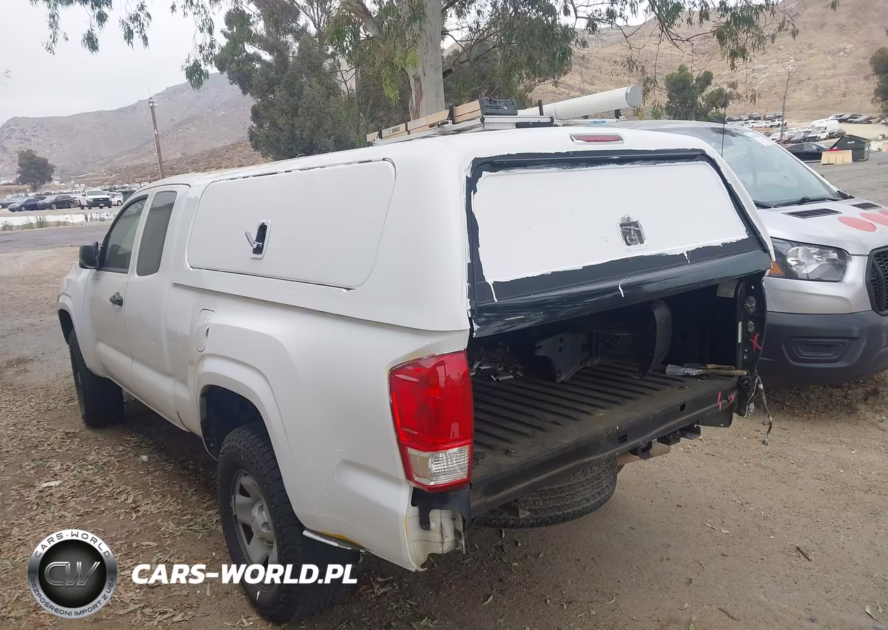 2017 Toyota Tacoma Sr VIN:5TFRX5GN0HX084163 - 3
