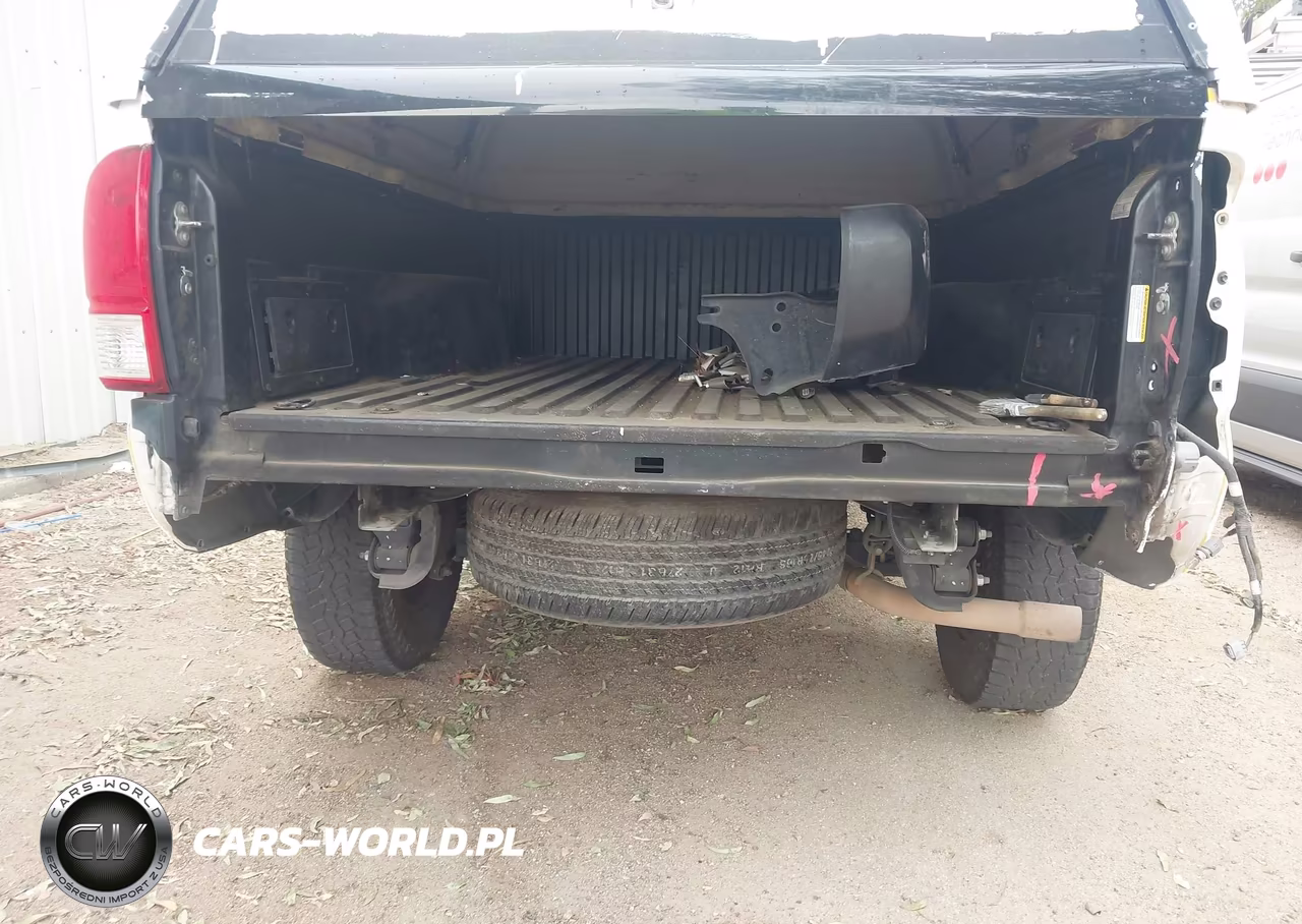 2017 Toyota Tacoma Sr VIN:5TFRX5GN0HX084163 - 6