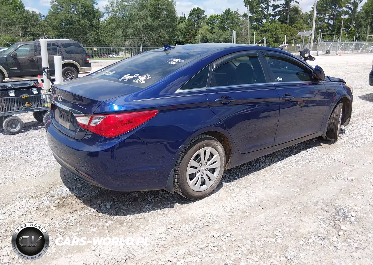 2012 Hyundai Sonata Gls VIN:5NPEB4AC7CH357585 - 4