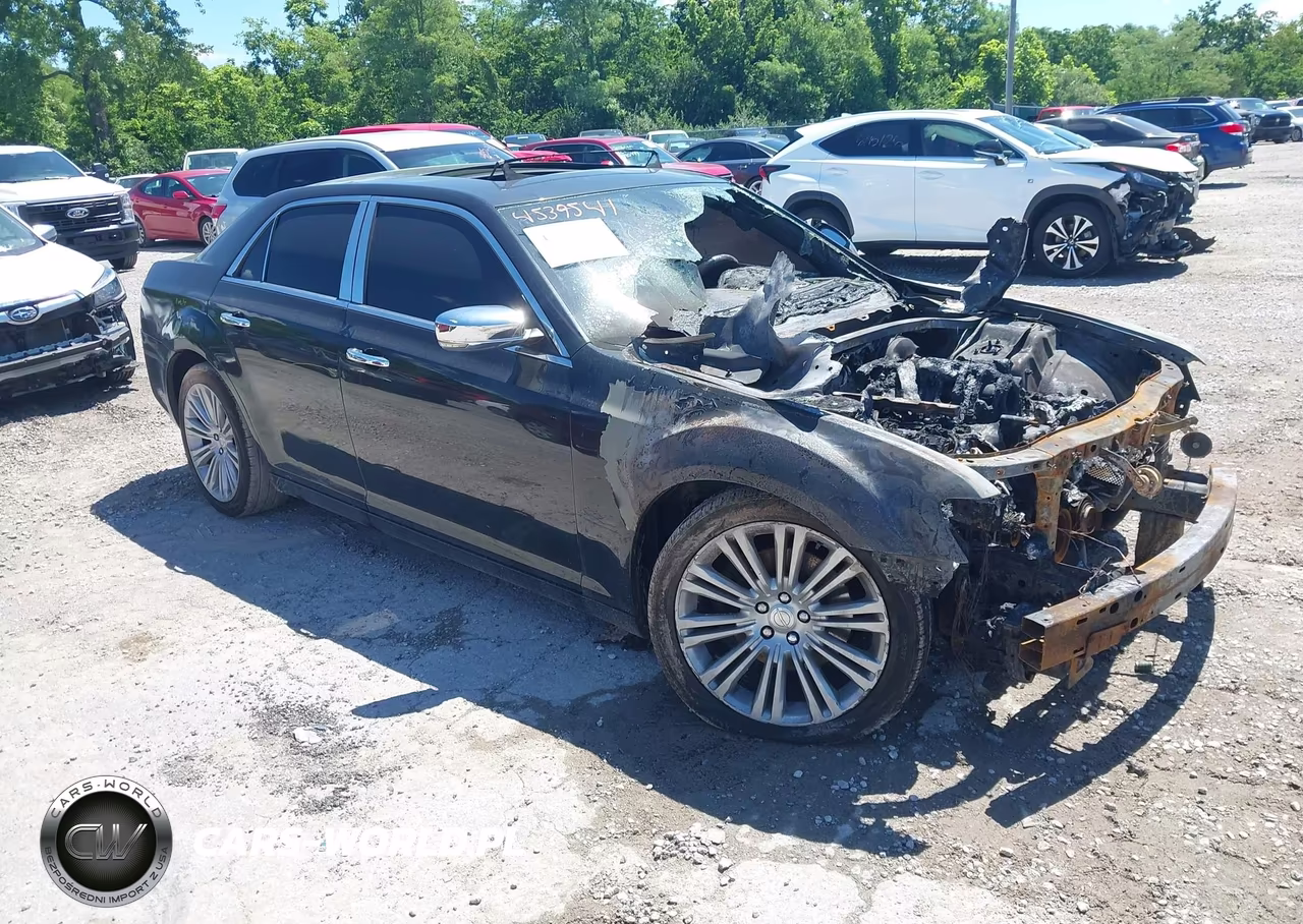 2011 Chrysler 300C – zdjęcie 1 z 11