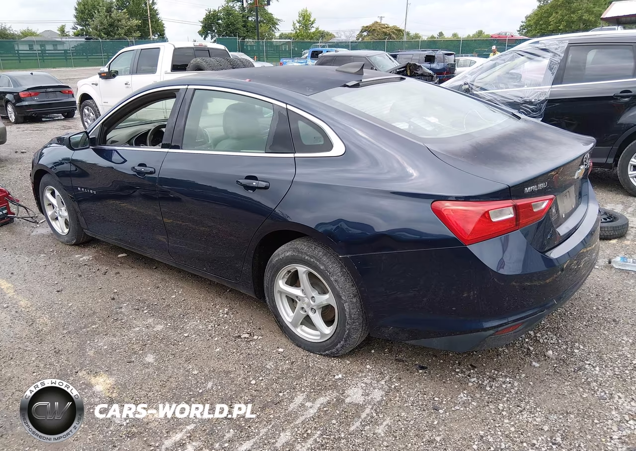 2017 Chevrolet Malibu Ls VIN:1G1ZB5ST7HF290986 - 3