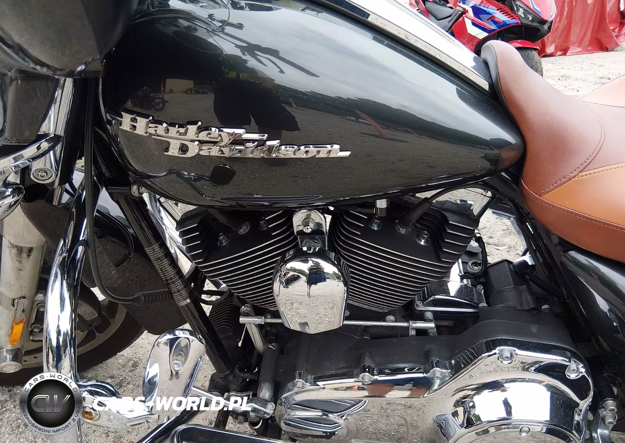2009 Harley-Davidson Flhx VIN:1HD1KB4139Y681278 - 9