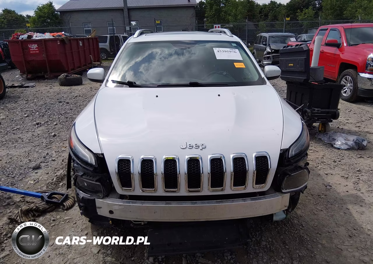 2015 Jeep Cherokee Latitude VIN:1C4PJMCB8FW792226 - 13