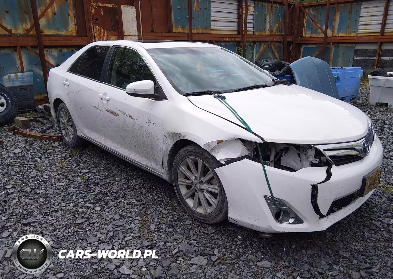 2012 Toyota Camry Xle – zdjęcie 1 z 17