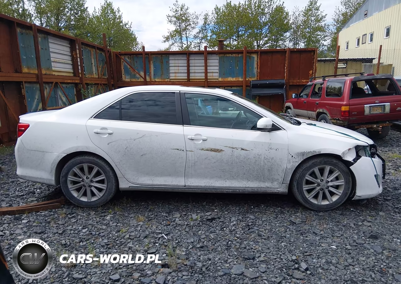 2012 Toyota Camry Xle VIN:4T1BF1FK8CU570326 - 14
