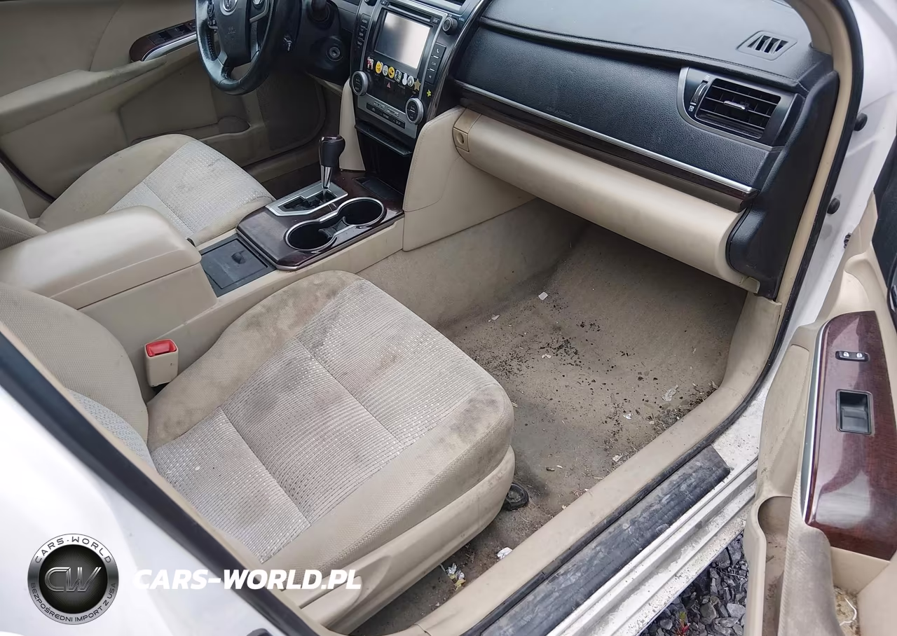 2012 Toyota Camry Xle VIN:4T1BF1FK8CU570326 - 5