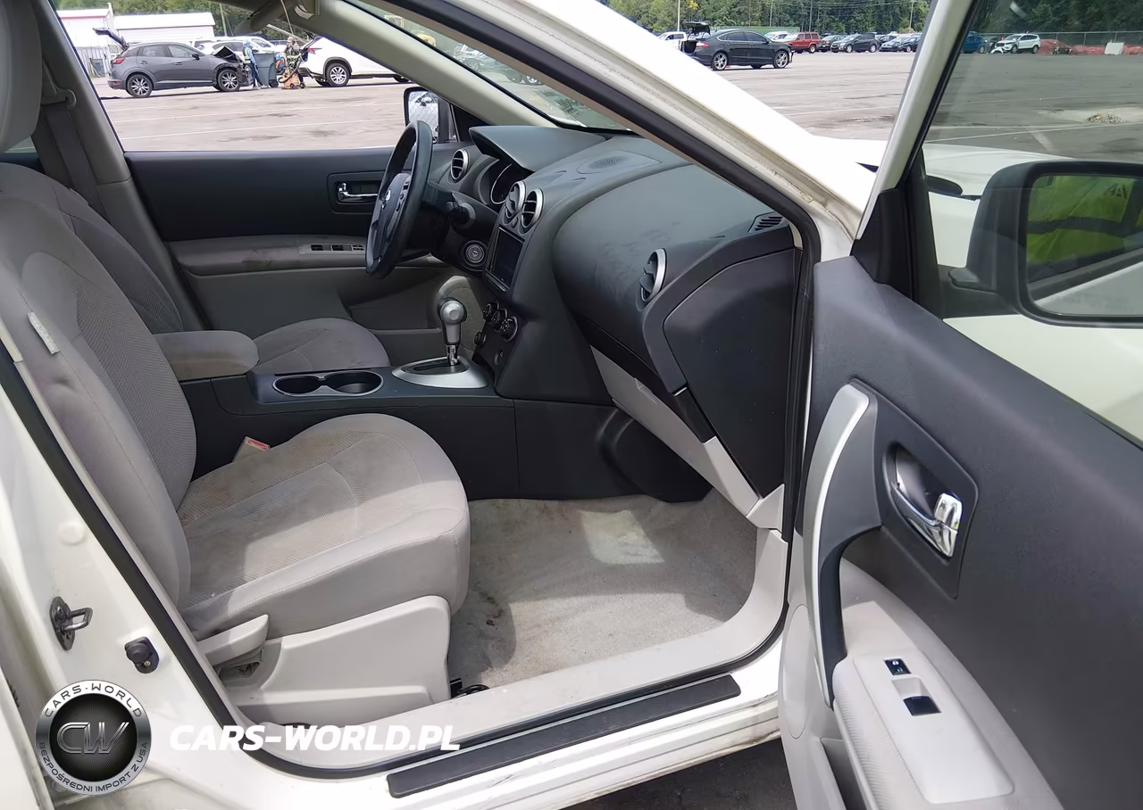 2011 Nissan Rogue S VIN:JN8AS5MV4BW302283 - 5