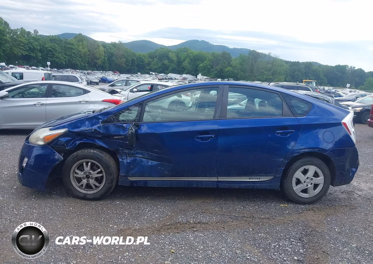 2011 Toyota Prius Three VIN:JTDKN3DU7B5312749 - 15